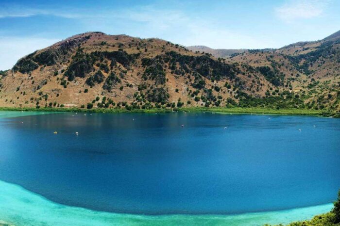 Dourakis Winery – Argiroupolis – Lake Kournas